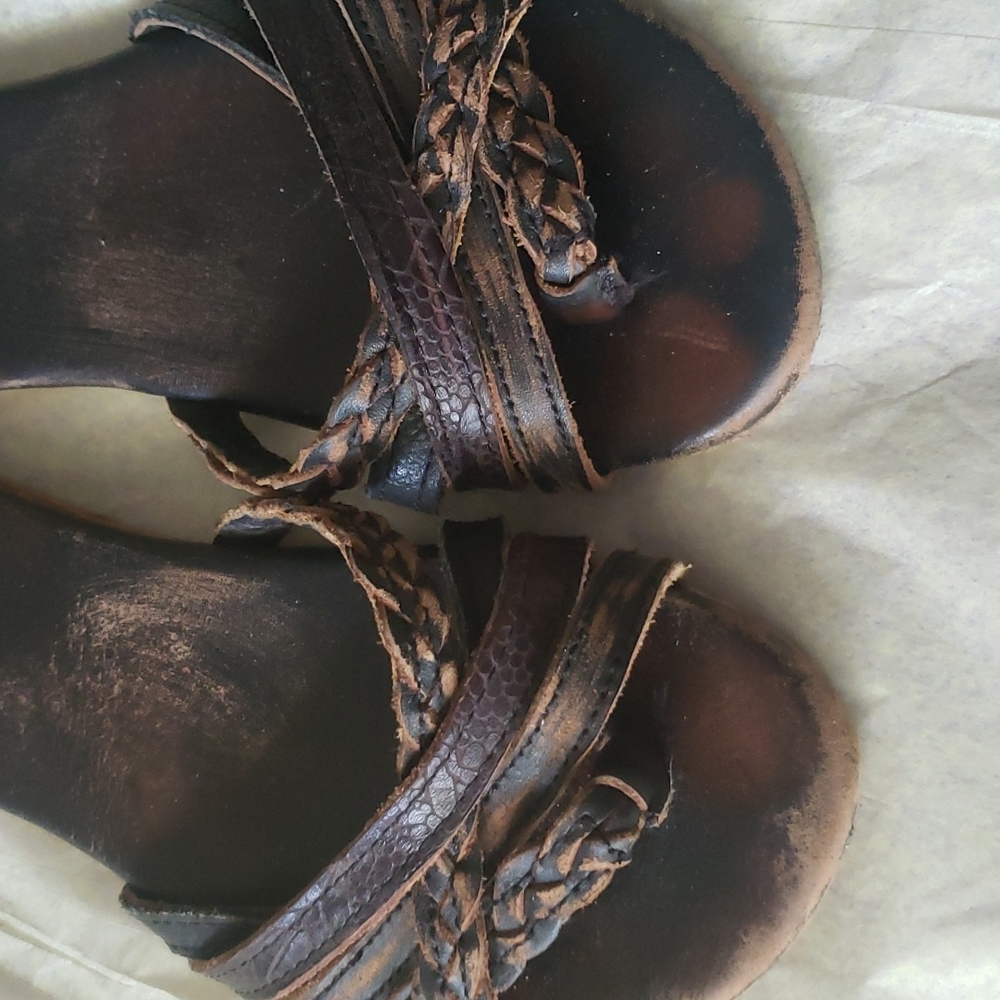 Braided Leather Sandals - Brown